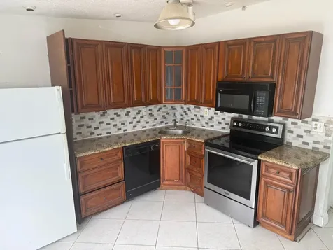 7814 Pembroke Road Miramar FL 33023