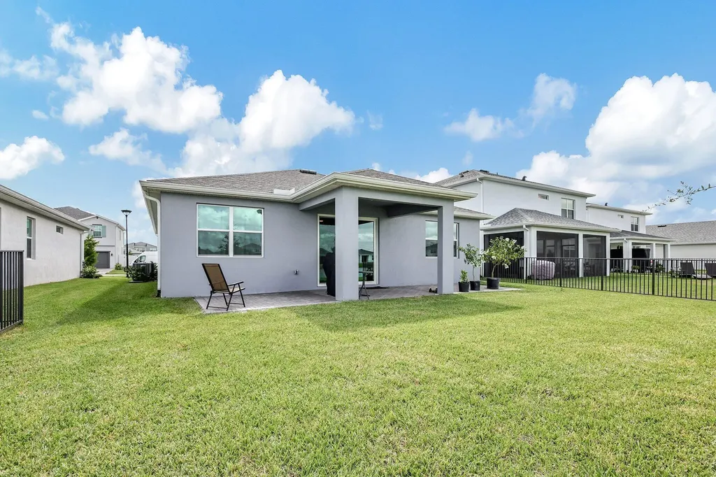 14093 SW Enzi Way Port St Lucie FL 34987