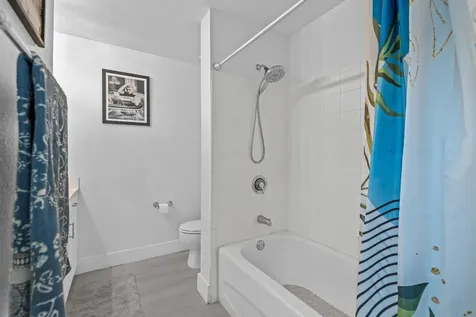 533 NE 3rd Avenue Fort Lauderdale FL 33301