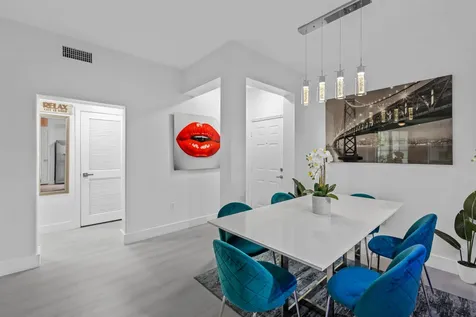 533 NE 3rd Avenue Fort Lauderdale FL 33301