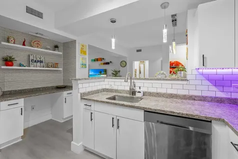 533 NE 3rd Avenue Fort Lauderdale FL 33301