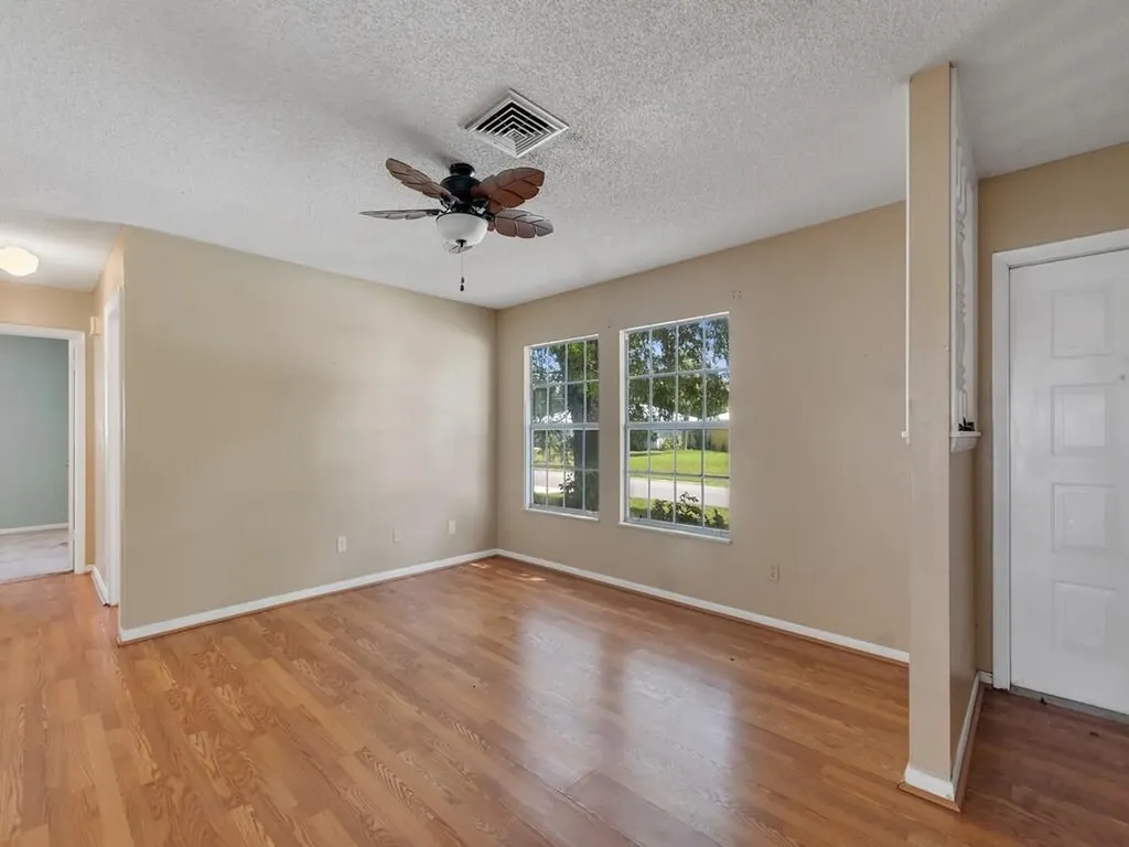 2309 NE 13th Court Jensen Beach FL 34957