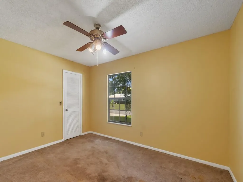 2309 NE 13th Court Jensen Beach FL 34957