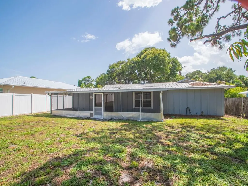 2309 NE 13th Court Jensen Beach FL 34957