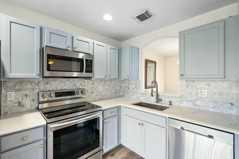 6606 Sandy Bank Terrace Riviera Beach FL 33407