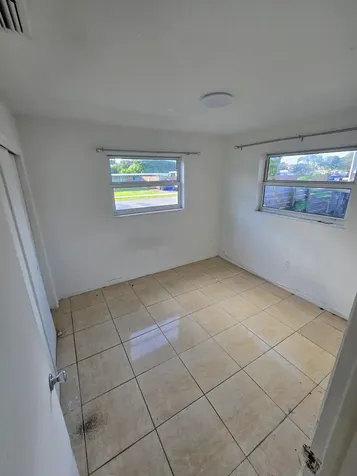 5900 Garfield Street Hollywood FL 33021