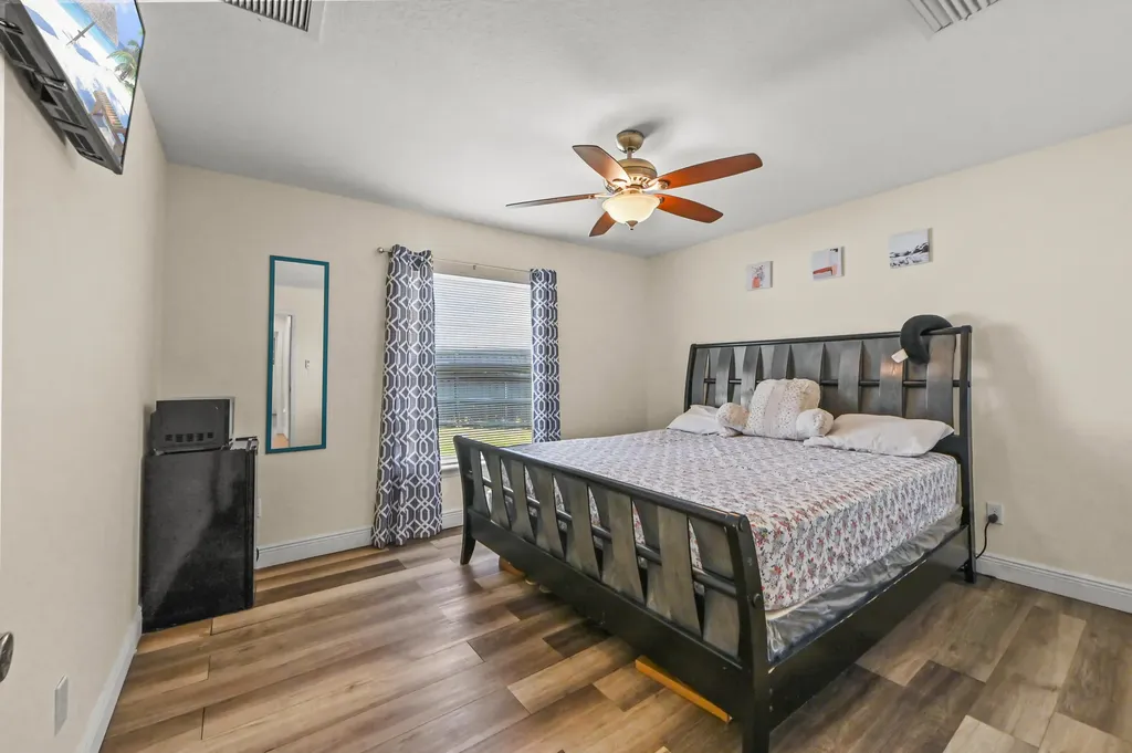2194 SW Salmon Road Port St Lucie FL 34953