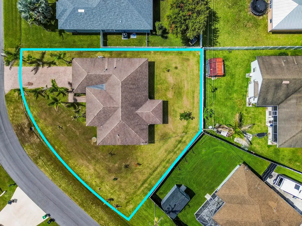 2194 SW Salmon Road Port St Lucie FL 34953