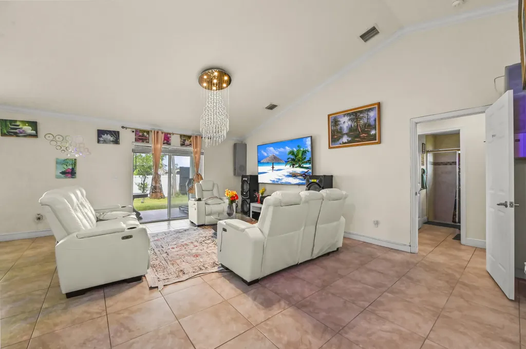 2194 SW Salmon Road Port St Lucie FL 34953