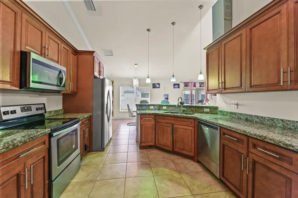 2194 SW Salmon Road Port St Lucie FL 34953