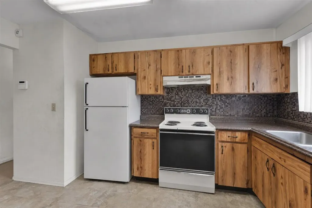 2118 SW Airoso Boulevard Port St Lucie FL 34984