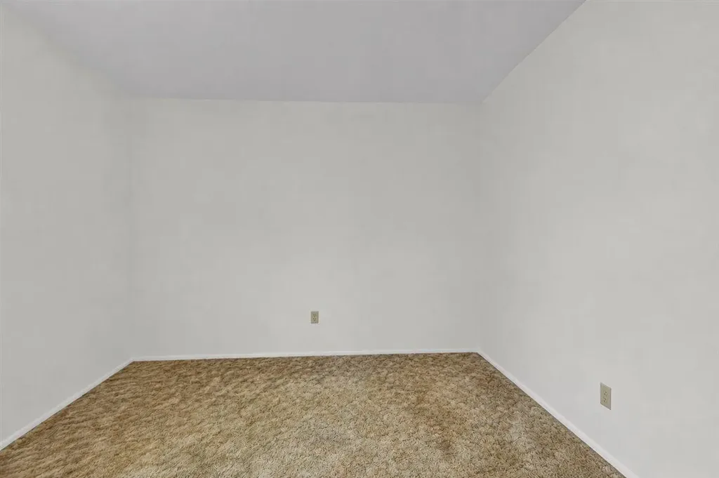 2118 SW Airoso Boulevard Port St Lucie FL 34984