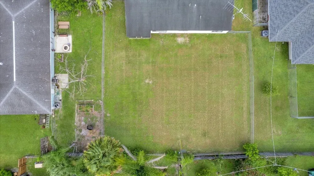 2118 SW Airoso Boulevard Port St Lucie FL 34984