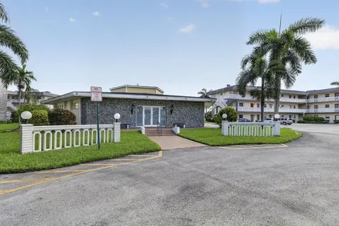 4299 NW 16th Street Lauderhill FL 33313