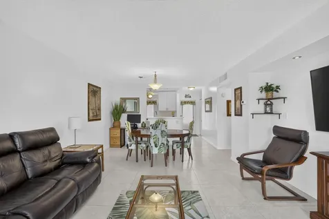 4299 NW 16th Street Lauderhill FL 33313