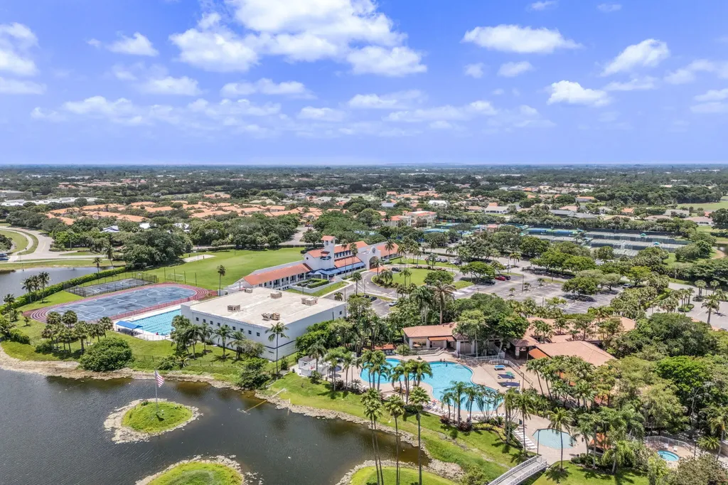 10852 La Salinas Circle Boca Raton FL 33428