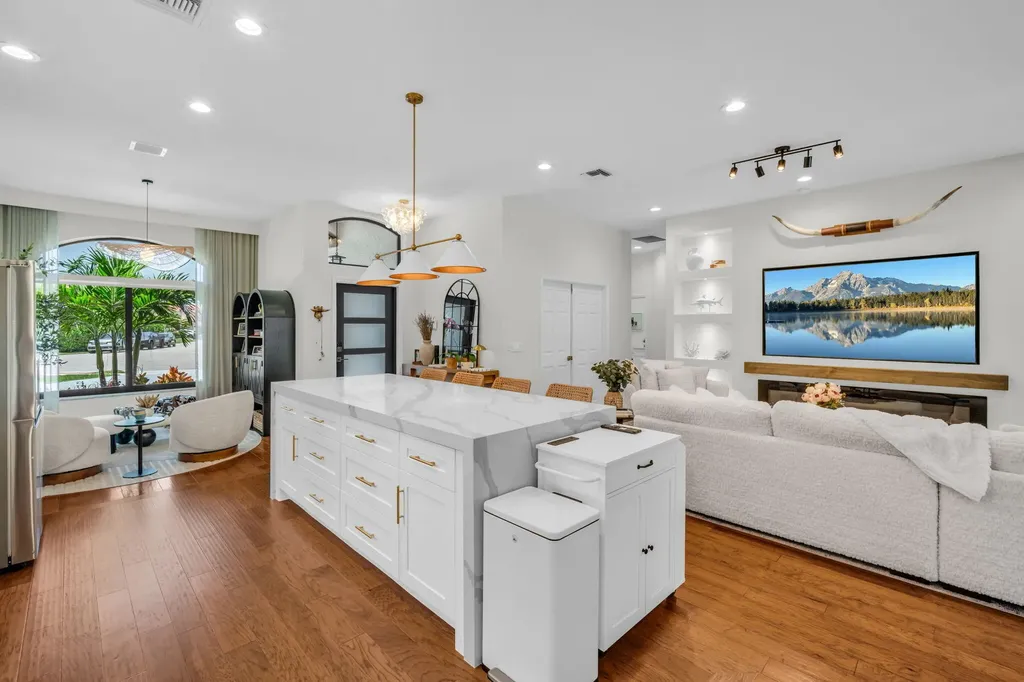 10852 La Salinas Circle Boca Raton FL 33428