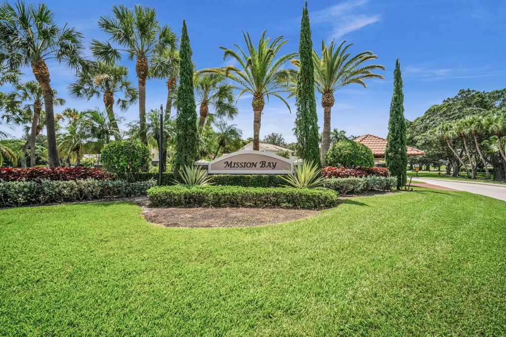 10852 La Salinas Circle Boca Raton FL 33428
