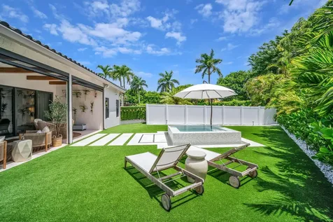 10852 La Salinas Circle Boca Raton FL 33428