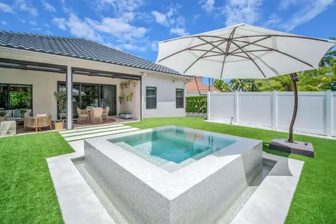 10852 La Salinas Circle Boca Raton FL 33428