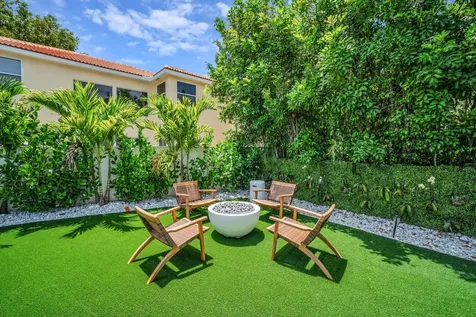 10852 La Salinas Circle Boca Raton FL 33428