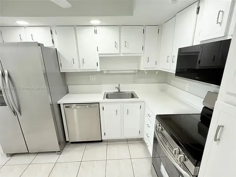 1300 Saint Charles Place Pembroke Pines FL 33026