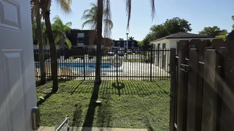 7875 Tam Oshanter Boulevard North Lauderdale FL 33068