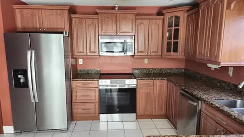 7875 Tam Oshanter Boulevard North Lauderdale FL 33068
