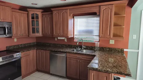 7875 Tam Oshanter Boulevard North Lauderdale FL 33068