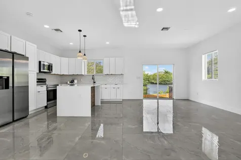 655 NW 24th Avenue Fort Lauderdale FL 33311