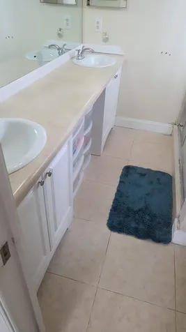 8221 NW 45th Street Lauderhill FL 33351
