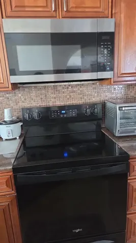 8221 NW 45th Street Lauderhill FL 33351