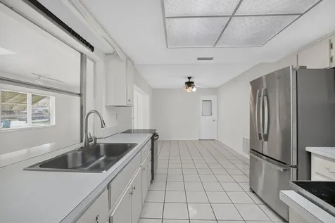 6015 NW 67th Avenue Tamarac FL 33321