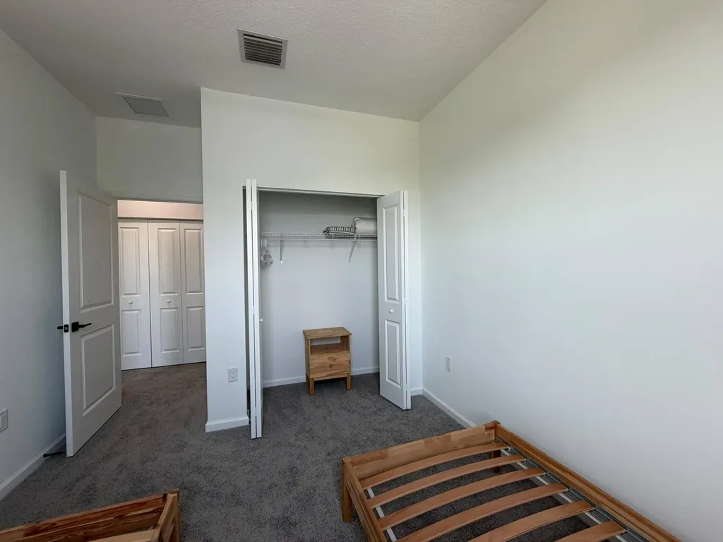 4402 Longwood Lake Square Westlake FL 33470