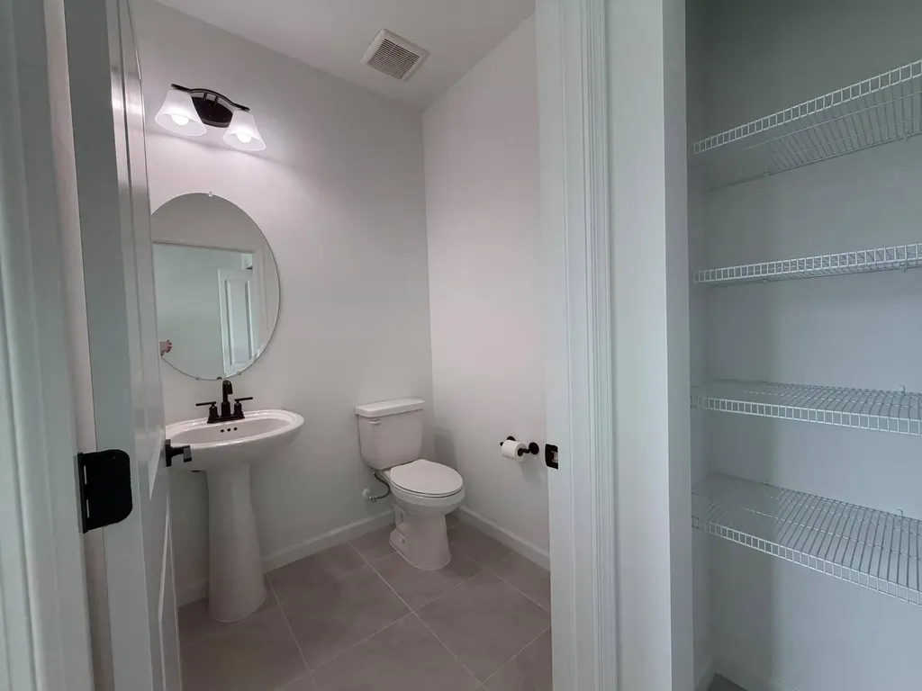 4402 Longwood Lake Square Westlake FL 33470
