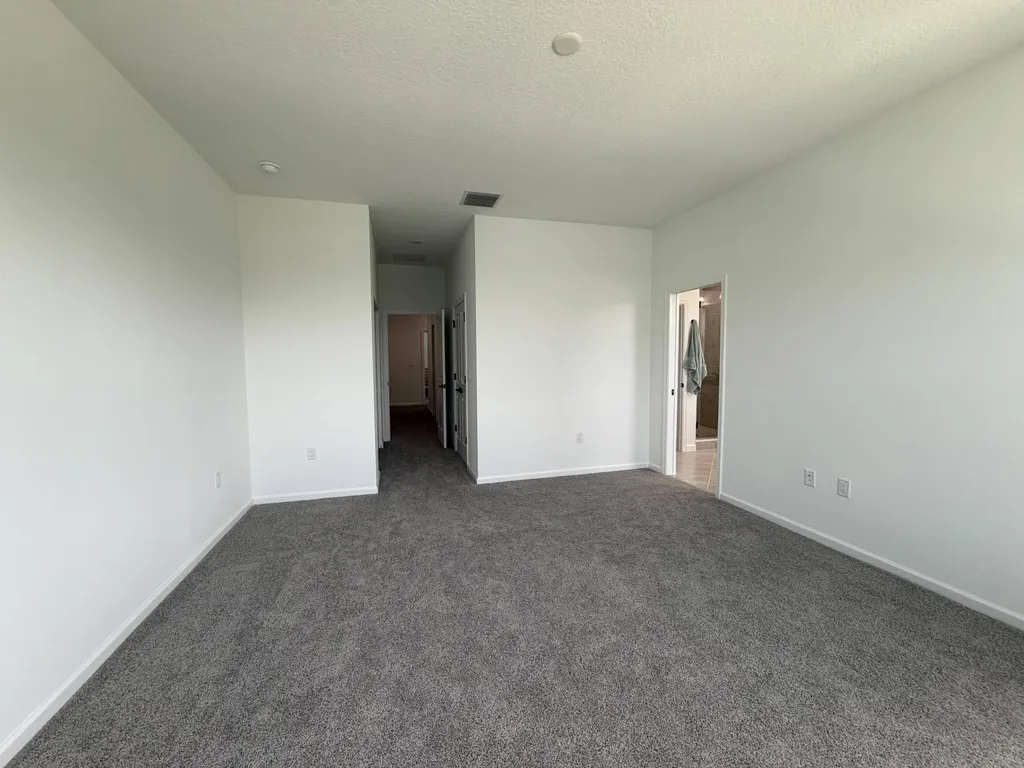 4402 Longwood Lake Square Westlake FL 33470