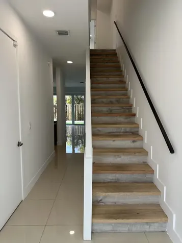 815 NE 17th Avenue Fort Lauderdale FL 33304