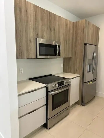 815 NE 17th Avenue Fort Lauderdale FL 33304