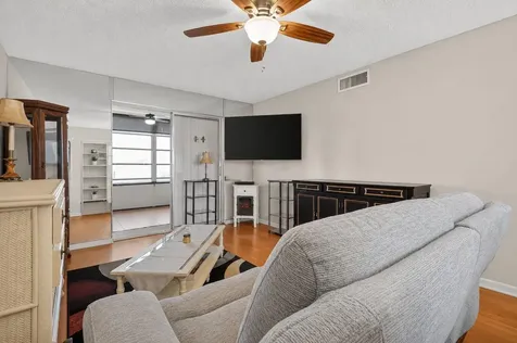 300 NE 26th Avenue Boynton Beach FL 33435