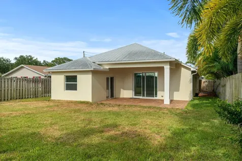 17735 Carver Avenue Jupiter FL 33458