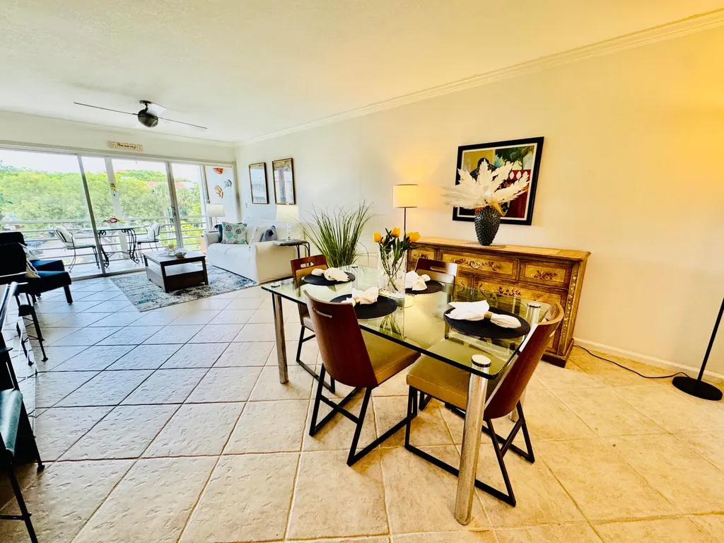 773 Jeffery Street Boca Raton FL 33487