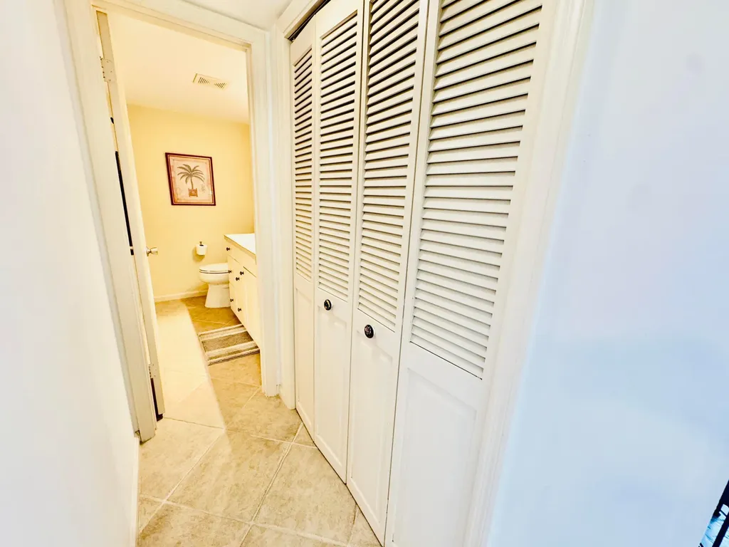 773 Jeffery Street Boca Raton FL 33487