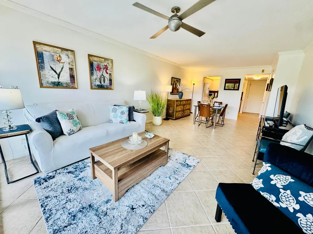 773 Jeffery Street Boca Raton FL 33487