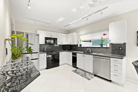 7338 Woodmont Court Boca Raton FL 33434