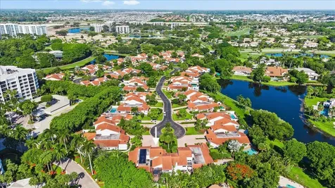 7338 Woodmont Court Boca Raton FL 33434
