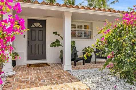 366 Elm Avenue Tequesta FL 33469