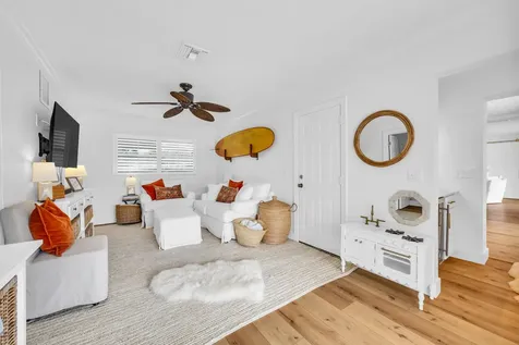 366 Elm Avenue Tequesta FL 33469