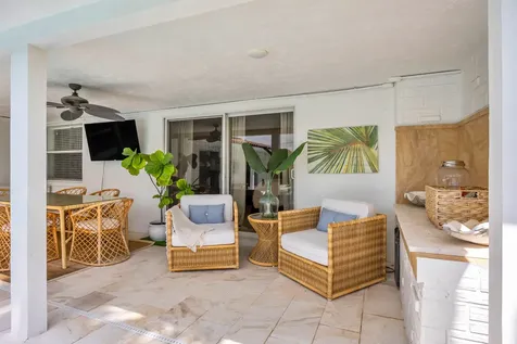 366 Elm Avenue Tequesta FL 33469