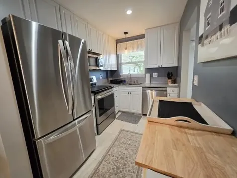 650 Snug Harbor Drive Boynton Beach FL 33435
