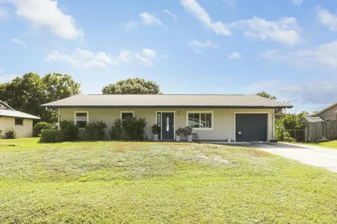 5601 Palm Drive Fort Pierce FL 34982